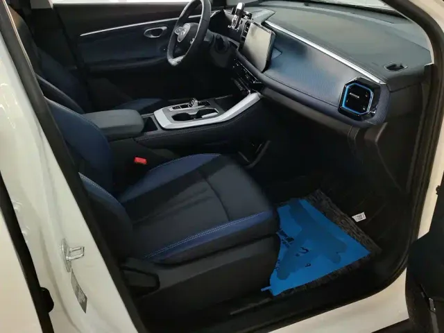 GAC Trumpchi GS3 — Фото автомобиля 8