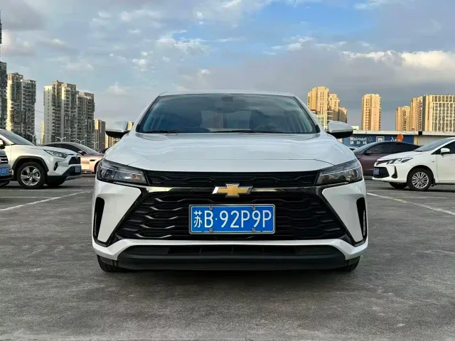 Chevrolet Monza — Фото автомобиля 2
