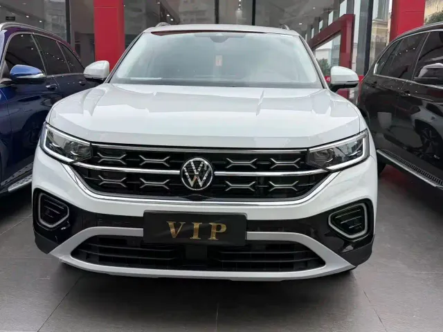 Volkswagen Tayron — Фото автомобиля 2