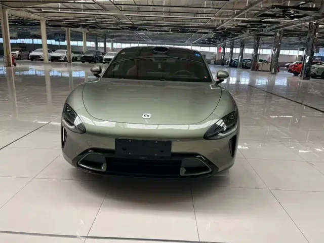 Xiaomi SU7 — Фото автомобиля 2