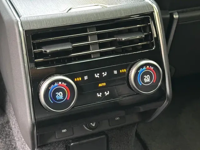 Land Rover Range Rover — Фото автомобиля 18