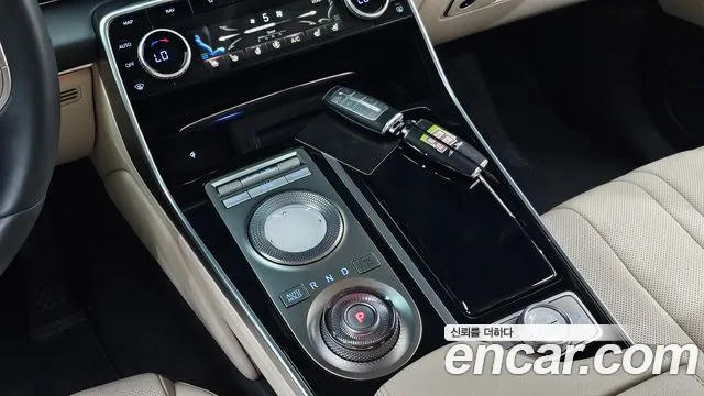 Genesis GV80 2.5T Бензин AWD — Фото автомобиля 9