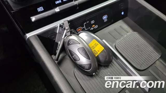 Hyundai Santafe — Фото автомобиля 26