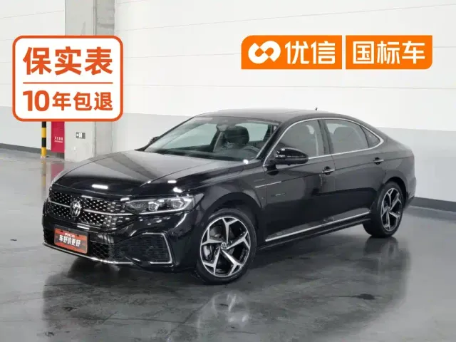 Фотография автомобиля — Volkswagen Passat