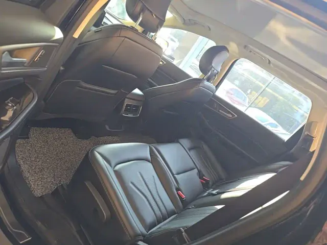 Ford Edge — Фото автомобиля 16