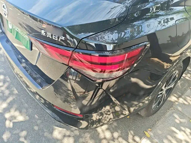 Nissan Sylphy — Фото автомобиля 7
