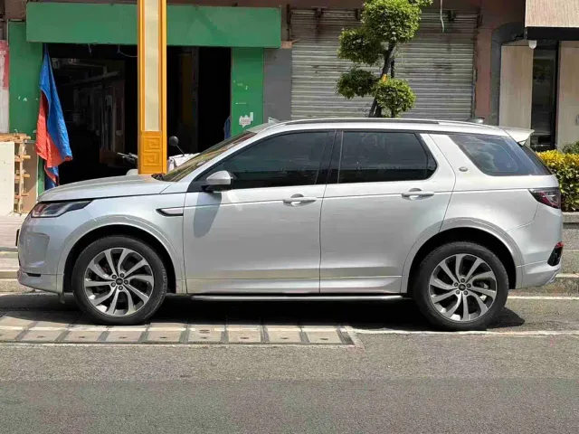 Land Rover Discovery Sport — Фото автомобиля 2