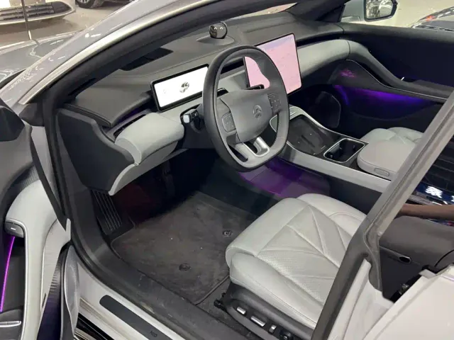 Nio ET5 Touring — Фото автомобиля 16