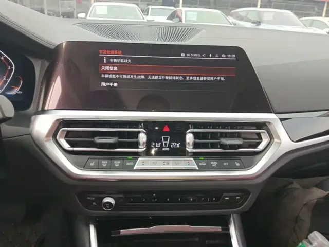 BMW 3 Series — Фото автомобиля 12
