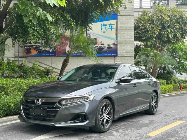 Фотография автомобиля — Honda Accord