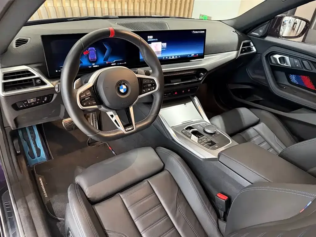 BMW BMW M240i 2025 M240i xDrive — Фото автомобиля 8