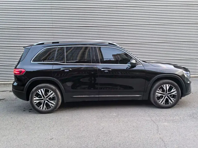 Mercedes-Benz GLB-Class — Фото автомобиля 10