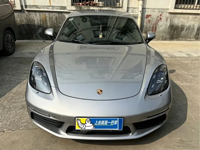 Фотография автомобиля — Porsche 718