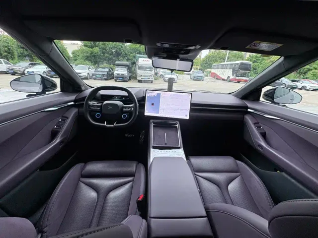 Xpeng P7 — Фото автомобиля 5