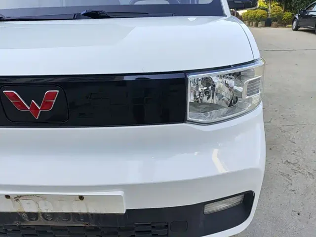 Wuling Hongguang Mini EV — Фото автомобиля 23