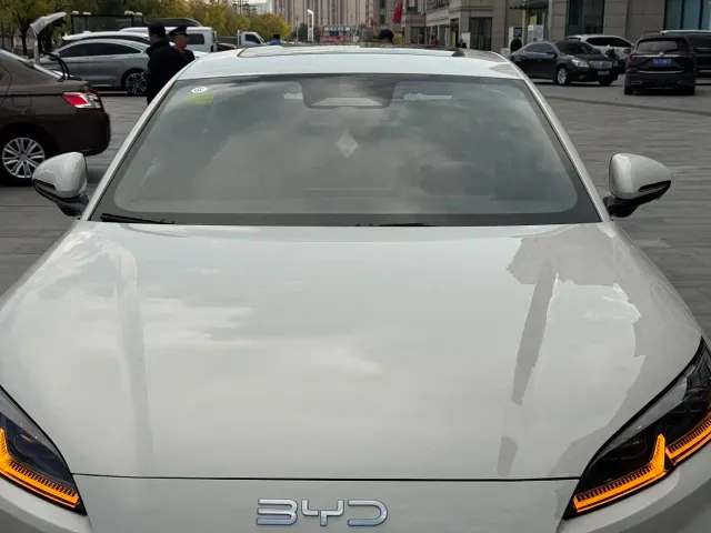 BYD Seal 06 — Фото автомобиля 21