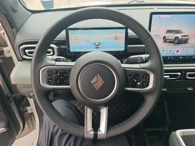 Baojun Yep Plus — Фото автомобиля 6
