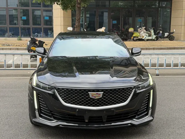 Cadillac CT5 — Фото автомобиля 2