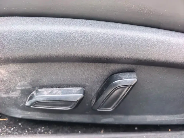 Roewe D7 — Фото автомобиля 13