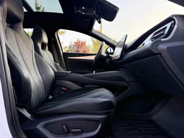 BYD Seal 06 — Фото автомобиля 14