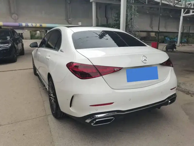 Mercedes-Benz C-Class — Фото автомобиля 16