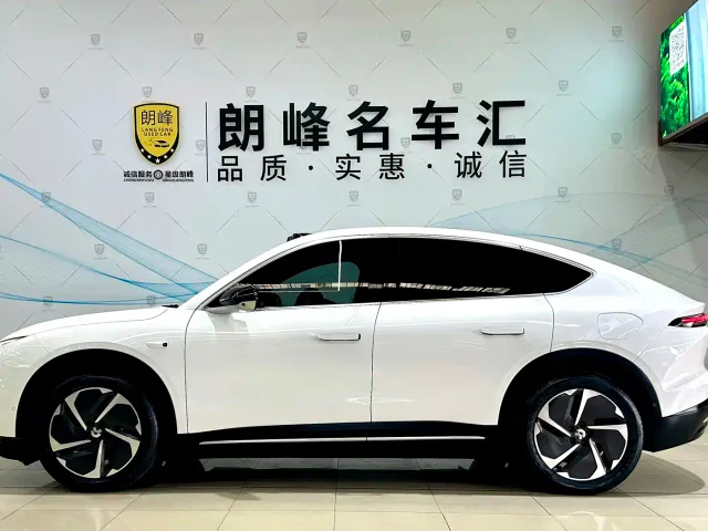 Nio EC6 — Фото автомобиля 7