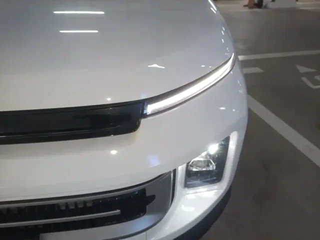 Geely ICON — Фото автомобиля 18