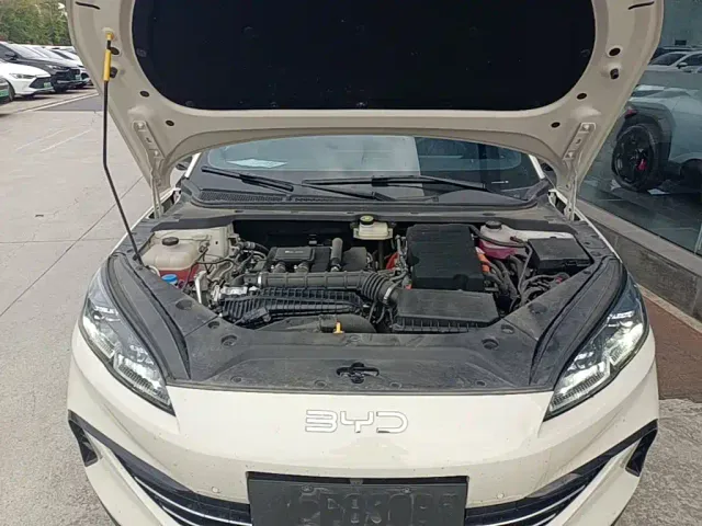 BYD Seal 06 — Фото автомобиля 19