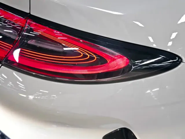 Xiaomi SU7 — Фото автомобиля 21