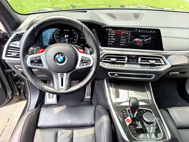 BMW X5 M — Фото автомобиля 16