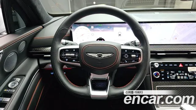Genesis GV80 — Фото автомобиля 12