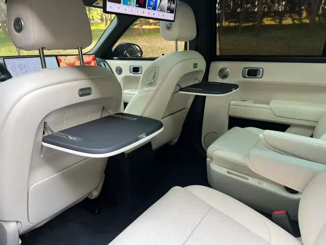 Li Auto L9 — Фото автомобиля 8