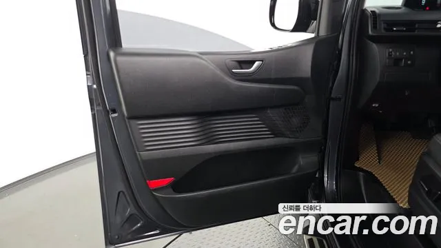 Hyundai Staria Staria Карго 5 мест — Фото автомобиля 22