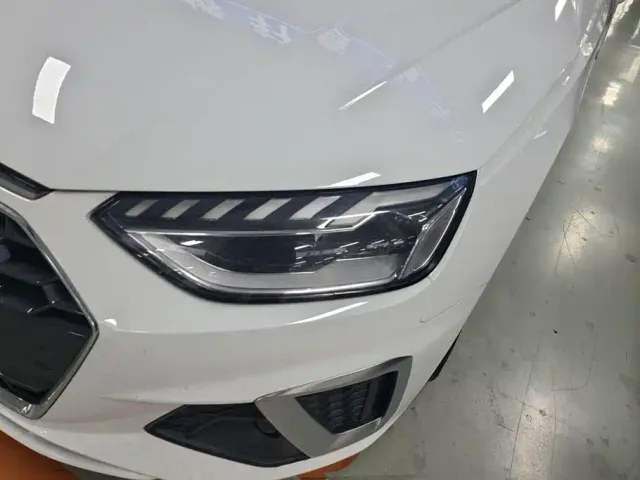 Audi A4L — Фото автомобиля 5