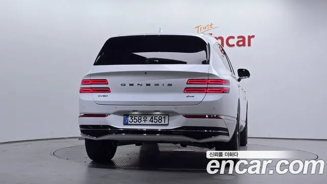 Genesis GV80 — Фото автомобиля 4