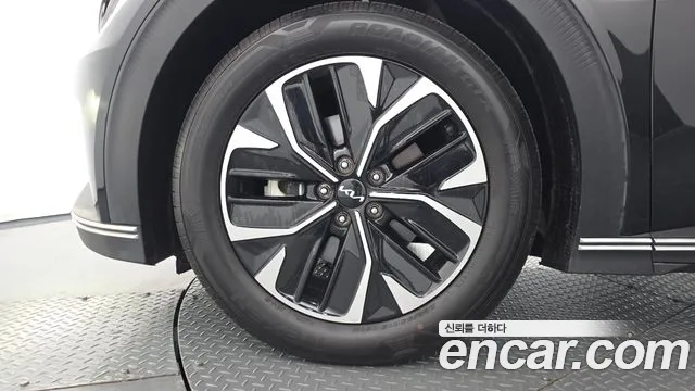 Kia EV6 — Фото автомобиля 5