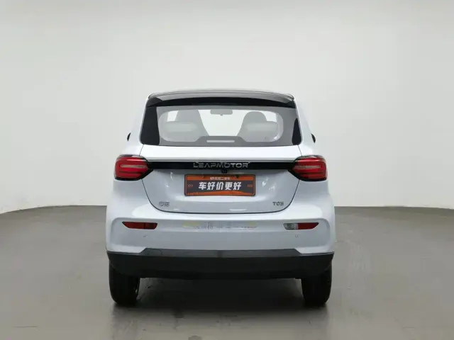 Leapmotor T03 — Фото автомобиля 4