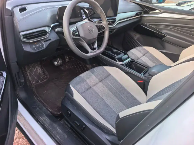 Volkswagen ID.4 Crozz — Фото автомобиля 4