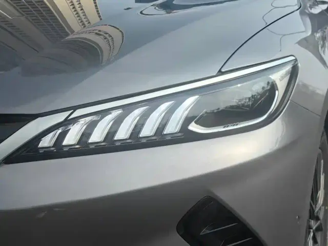 BYD Qin PLUS — Фото автомобиля 7