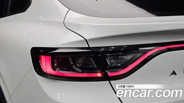 Renault-KoreaSamsung Arkana Arkana 1.6 GTe Evolution — Фото автомобиля 22