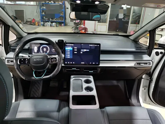 GAC Aion Y — Фото автомобиля 9