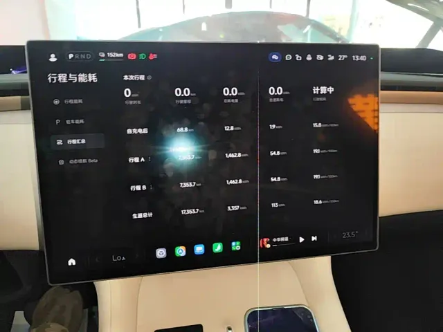 Xiaomi YU7 — Фото автомобиля 12