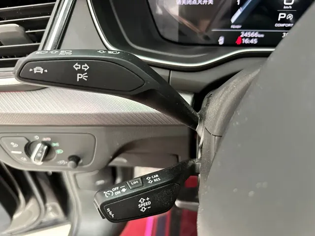 Audi Q5L — Фото автомобиля 12