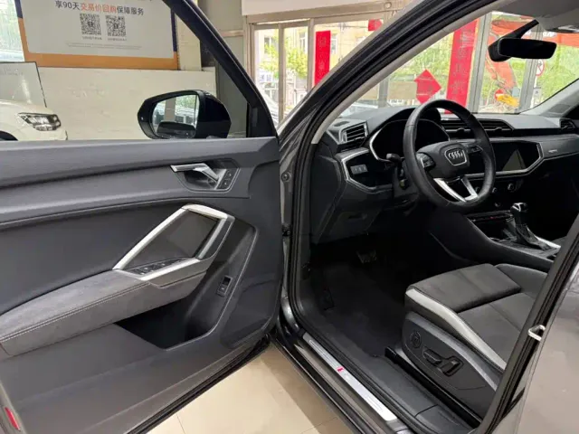 Audi Q3 — Фото автомобиля 8
