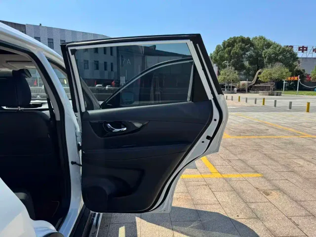 Nissan X-Trail — Фото автомобиля 21