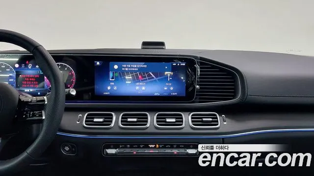 Mercedes-Benz GLE-Class — Фото автомобиля 16