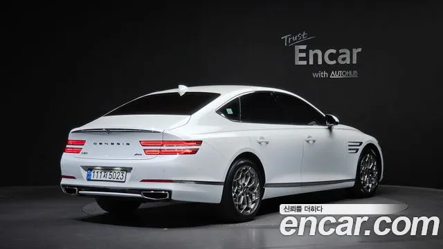Genesis G80 RG3 — Фото автомобиля 2