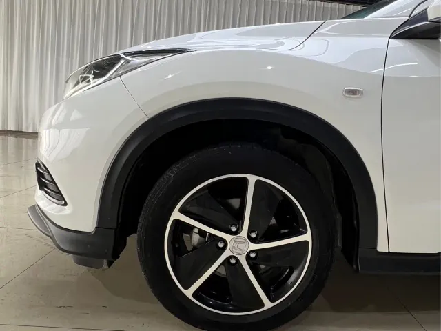 Honda Vezel — Фото автомобиля 22