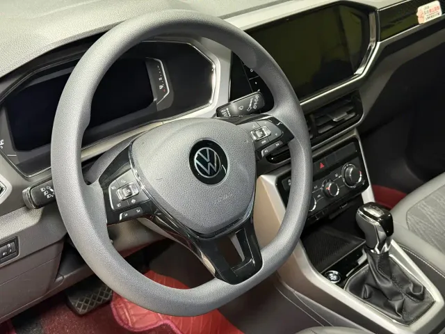 Volkswagen T-Cross — Фото автомобиля 12