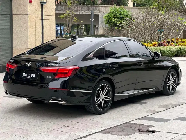 Honda Inspire — Фото автомобиля 6